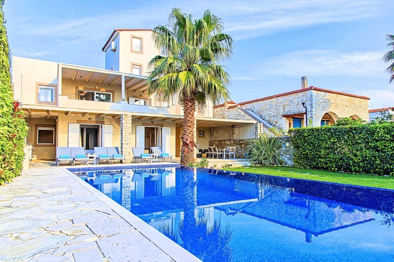 Cretan Mansion With Heated Swimming Pool Villa Jeorjúpoli Kültér fotó