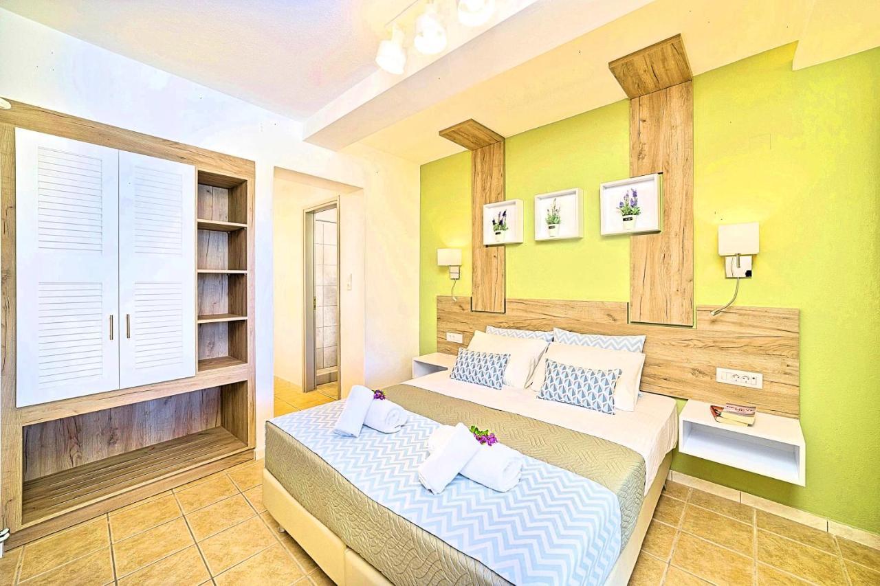 Cretan Mansion With Heated Swimming Pool Villa Jeorjúpoli Kültér fotó